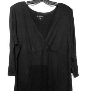 3/4 sleeve surplice nursing tee size XL maternity